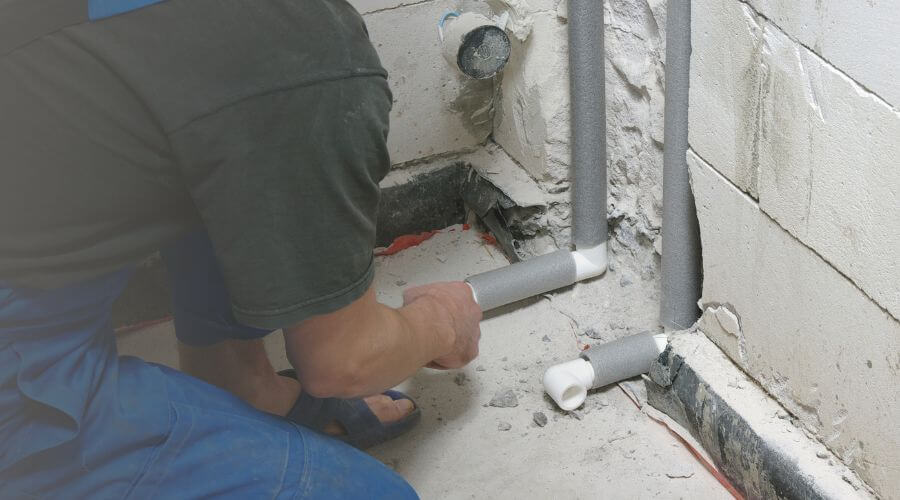 Expert burst pipe repair services in Dupont, IN